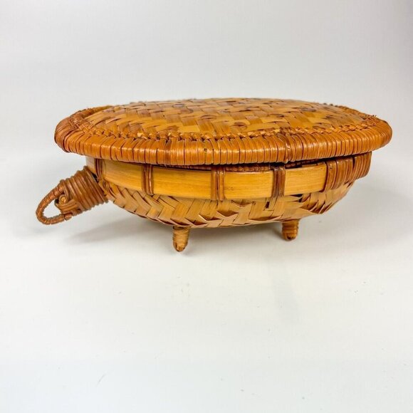 Woven Wicker Turtle Basket Box Lid Tortoise Rattan - Picture 1 of 10